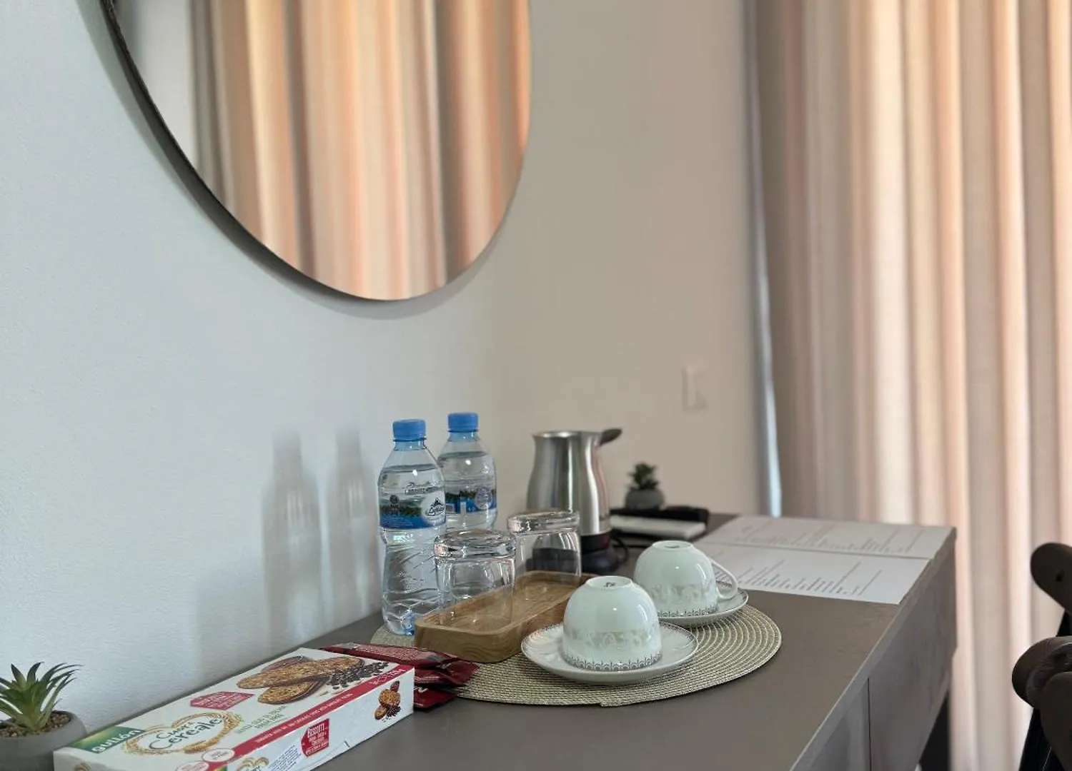 Dennys Apartments New Bazaar Delight Tirana Albania