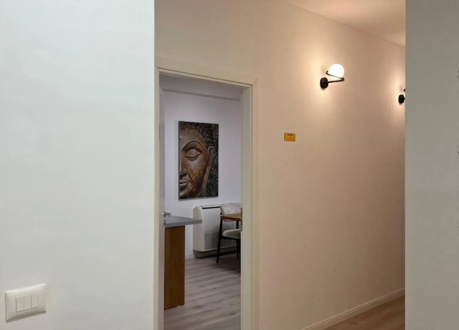 Dennys Apartments New Bazaar Delight Tirana 0*,